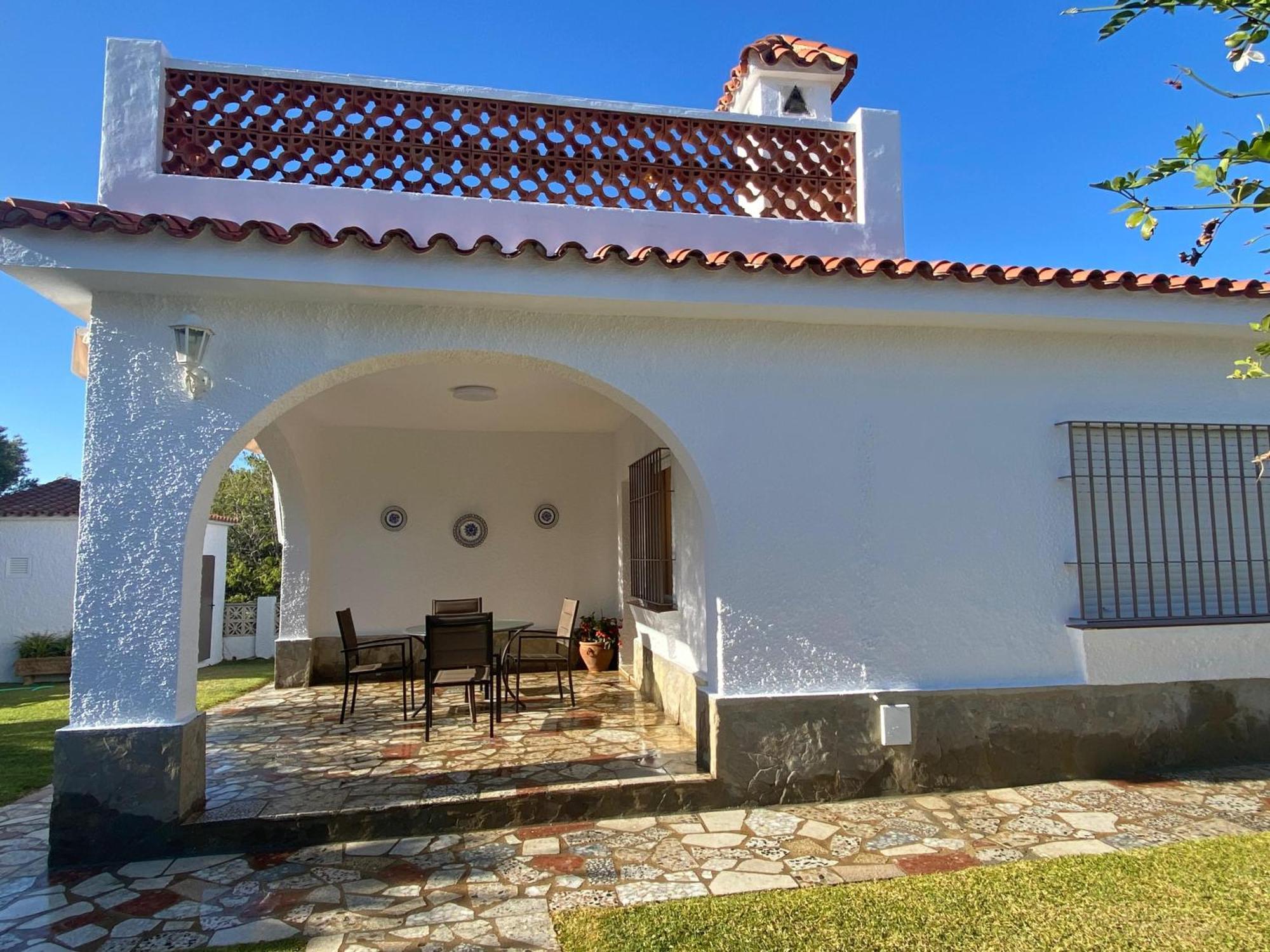 Casitasmanoli Fuente Del Gallo *